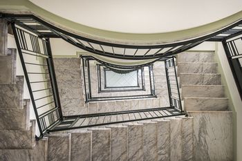 Фото City Life – RentClass Poliuto