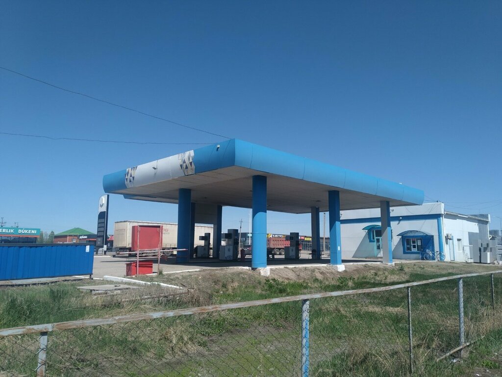 Benzin istasyonu Ростанефть, Aktöbe, foto
