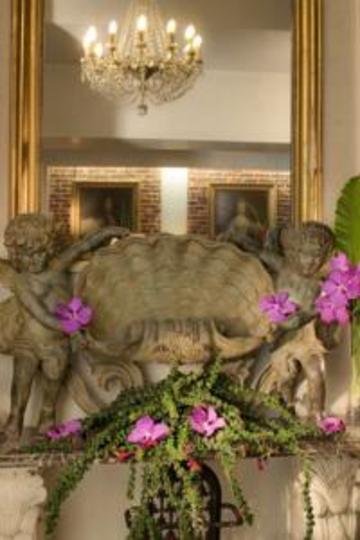 Фото Hotel Plaza Elysées