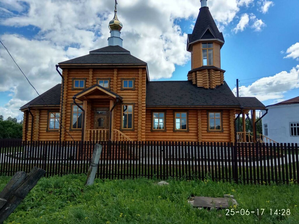 كنيسة أرثوذكسية Церковь Пантелеимона Целителя ، مقاطعة كيروف، صورة