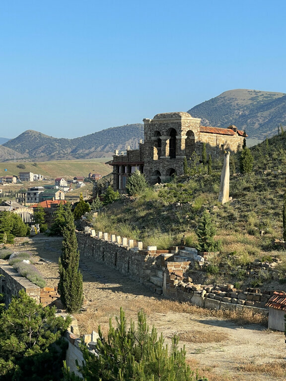 Guest house Fortress on Meganom, Republic of Crimea, photo