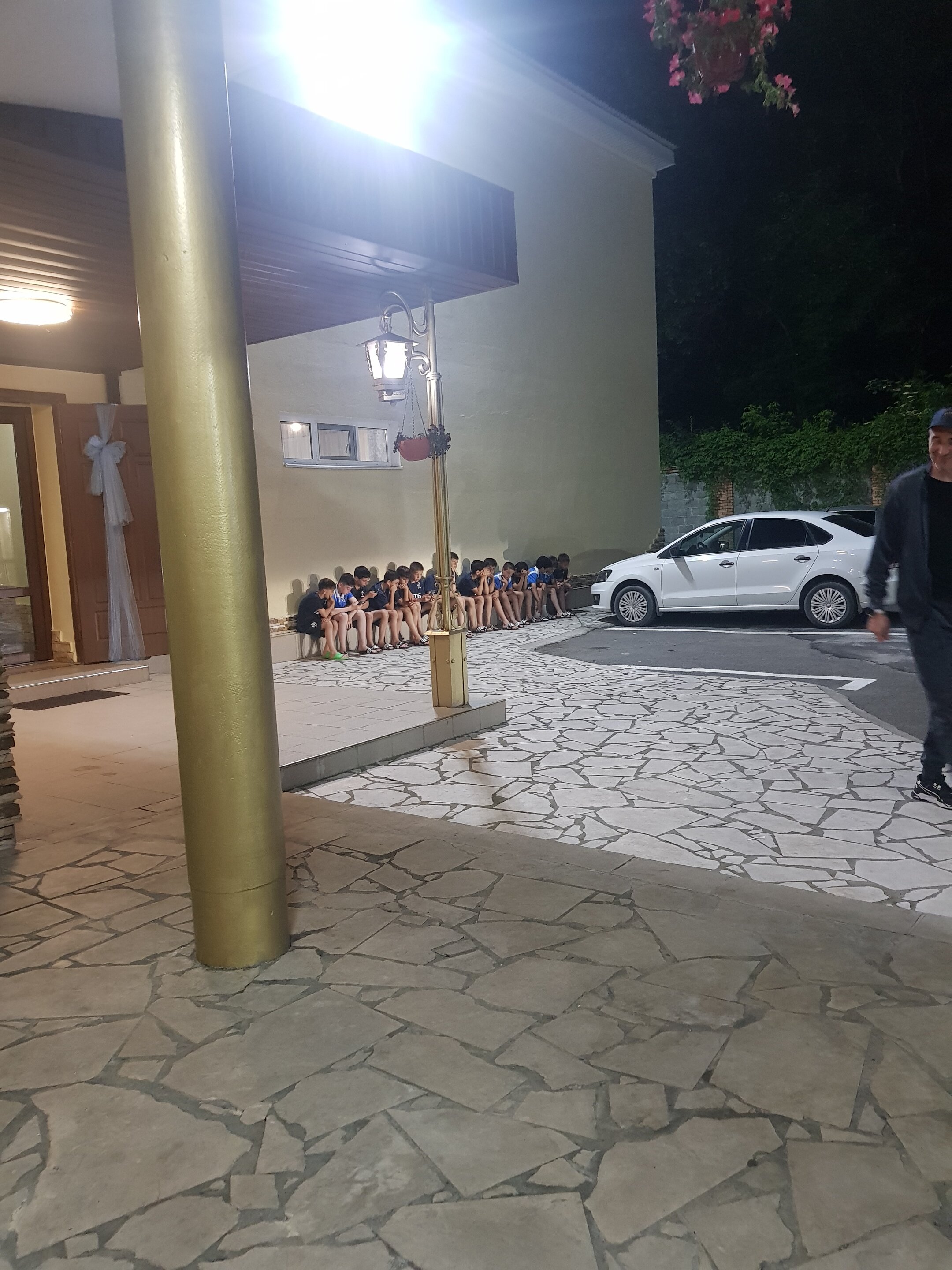 Фото Нартон