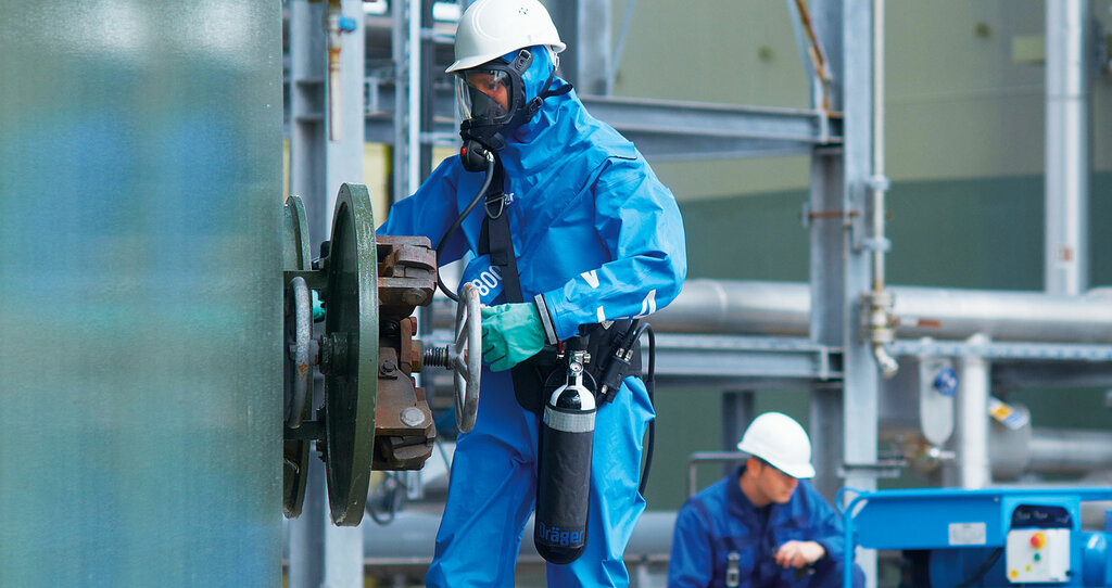 Examination of industrial safety East Wind Safety Equipment and Services, Dubai, photo