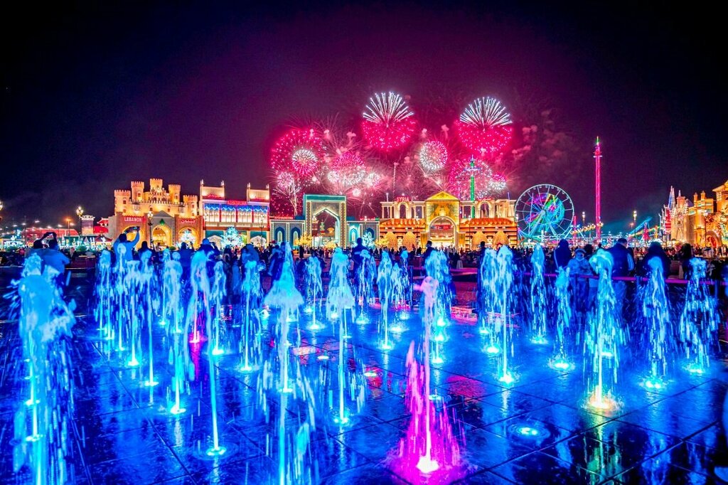 Fountain Dancing Fountain, Dubai, photo