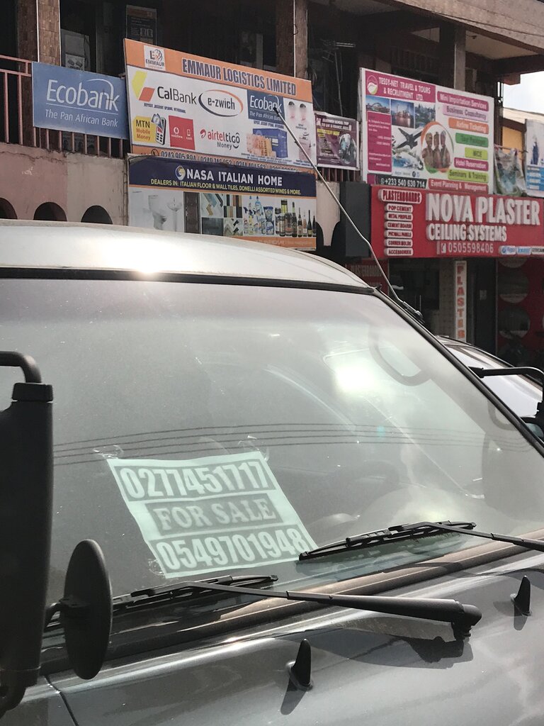 Doors Nasa italian home, Accra, photo