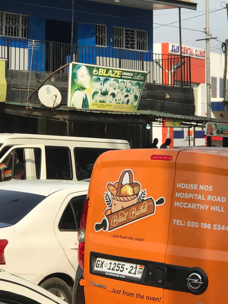 Barber shop Blaze Unisex Salon, Accra, photo