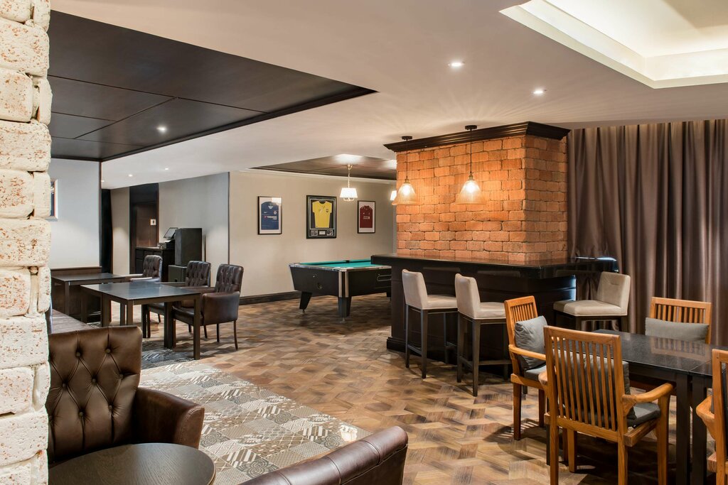 Bar, pub The Shelf, Dubai, photo