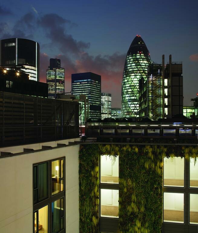 Hotel DoubleTree by Hilton London - Tower of London, London, photo