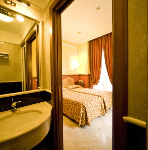 Фото Hotel Donatello