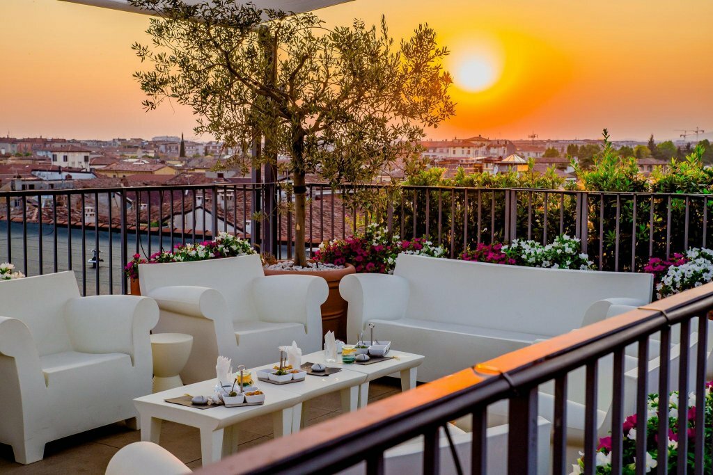 Фото Due Torri Hotel