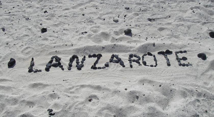 Фото Apartamentos Océano - Adults Only