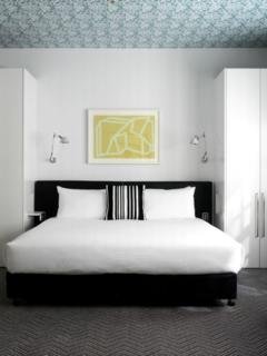 Фото Peppers Gallery Hotel Canberra