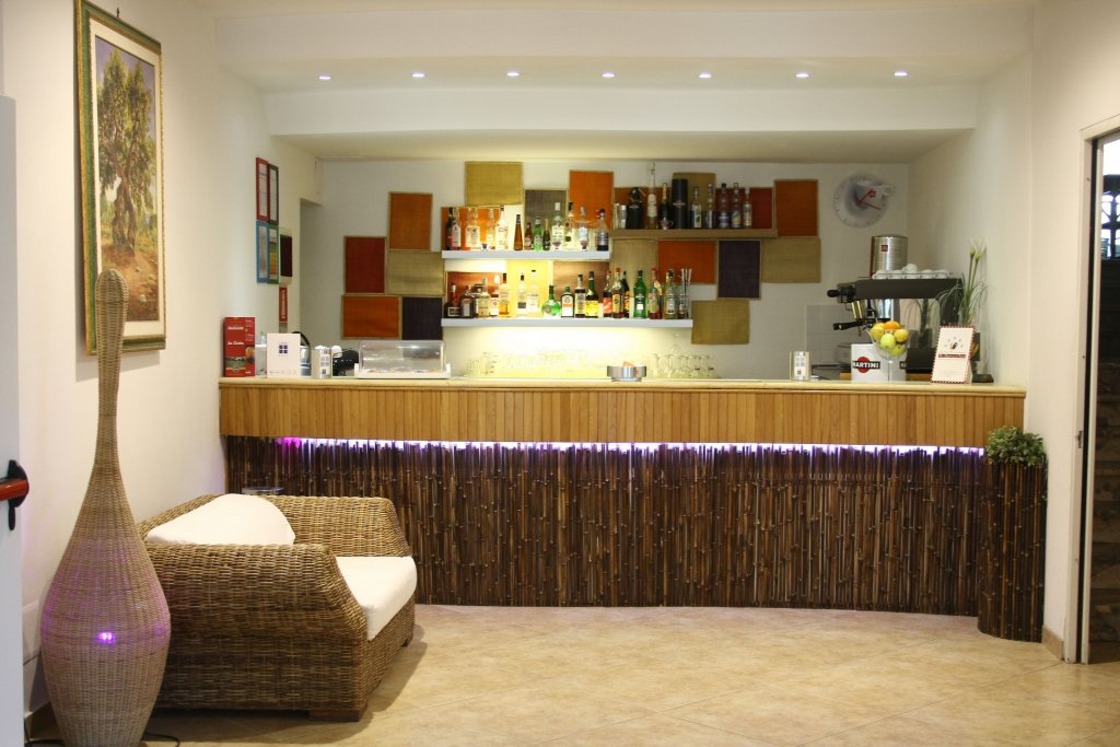 Фото Joli Park Hotel