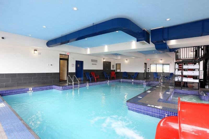 Фото Fairfield Inn & Suites by Marriott Vernon