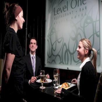 Фото Kelvin Hotel