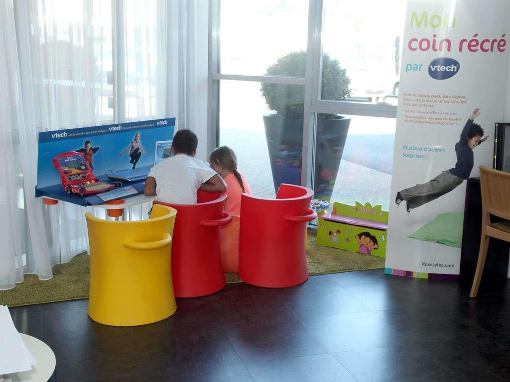 Фото ibis Styles Nantes Reze Aéroport