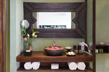 Фото Golden Temple Retreat