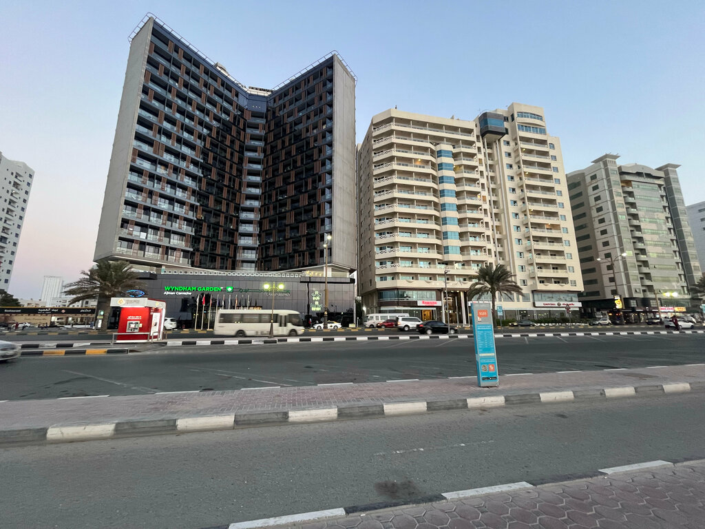 Shopping mall Black Square UAE, Ajman, photo