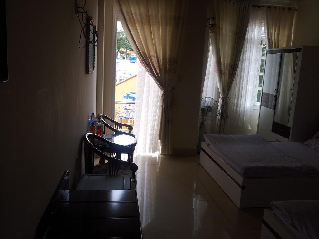 Фото Bich Khue Hotel