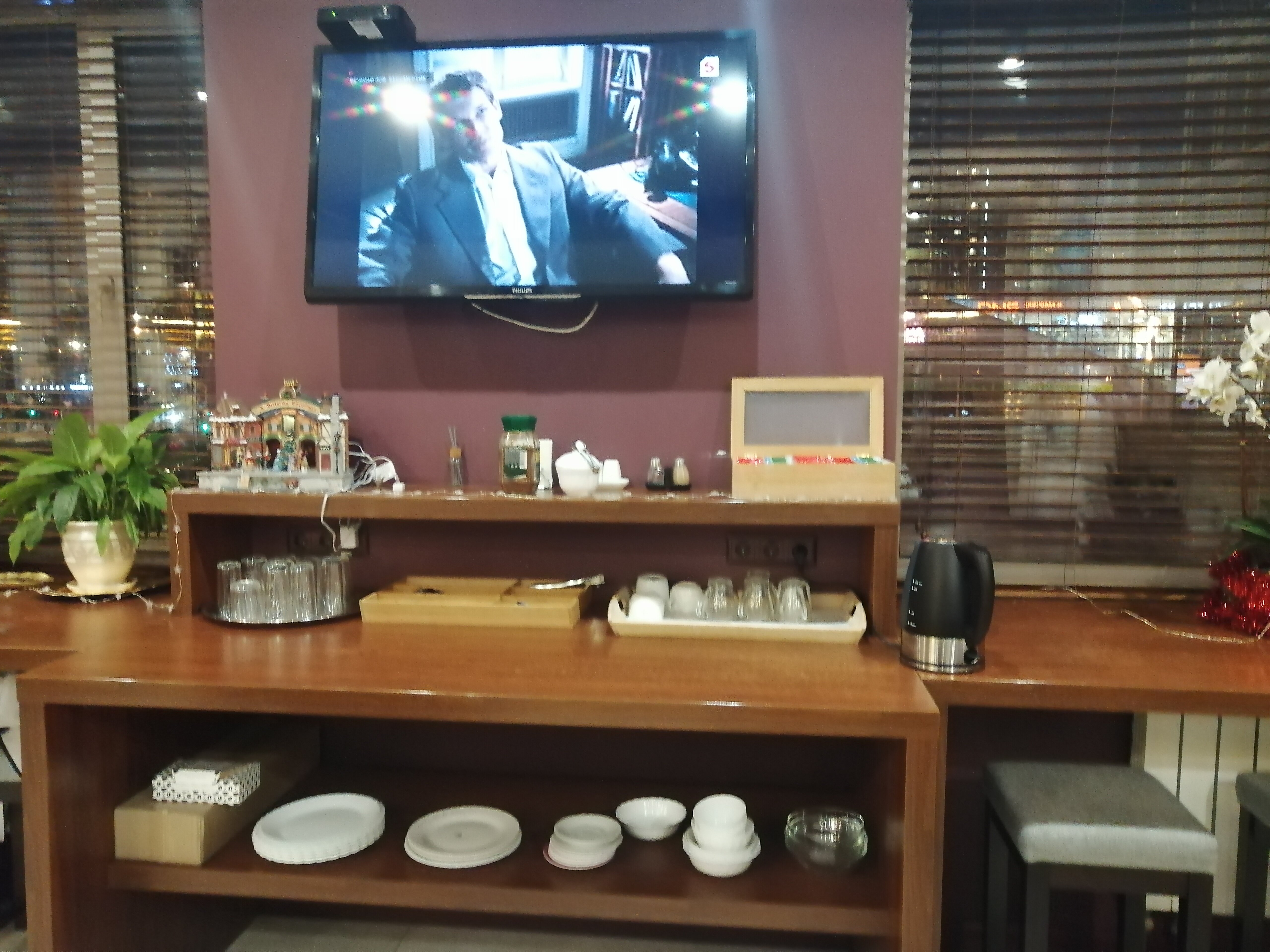 Фото Ломоносов