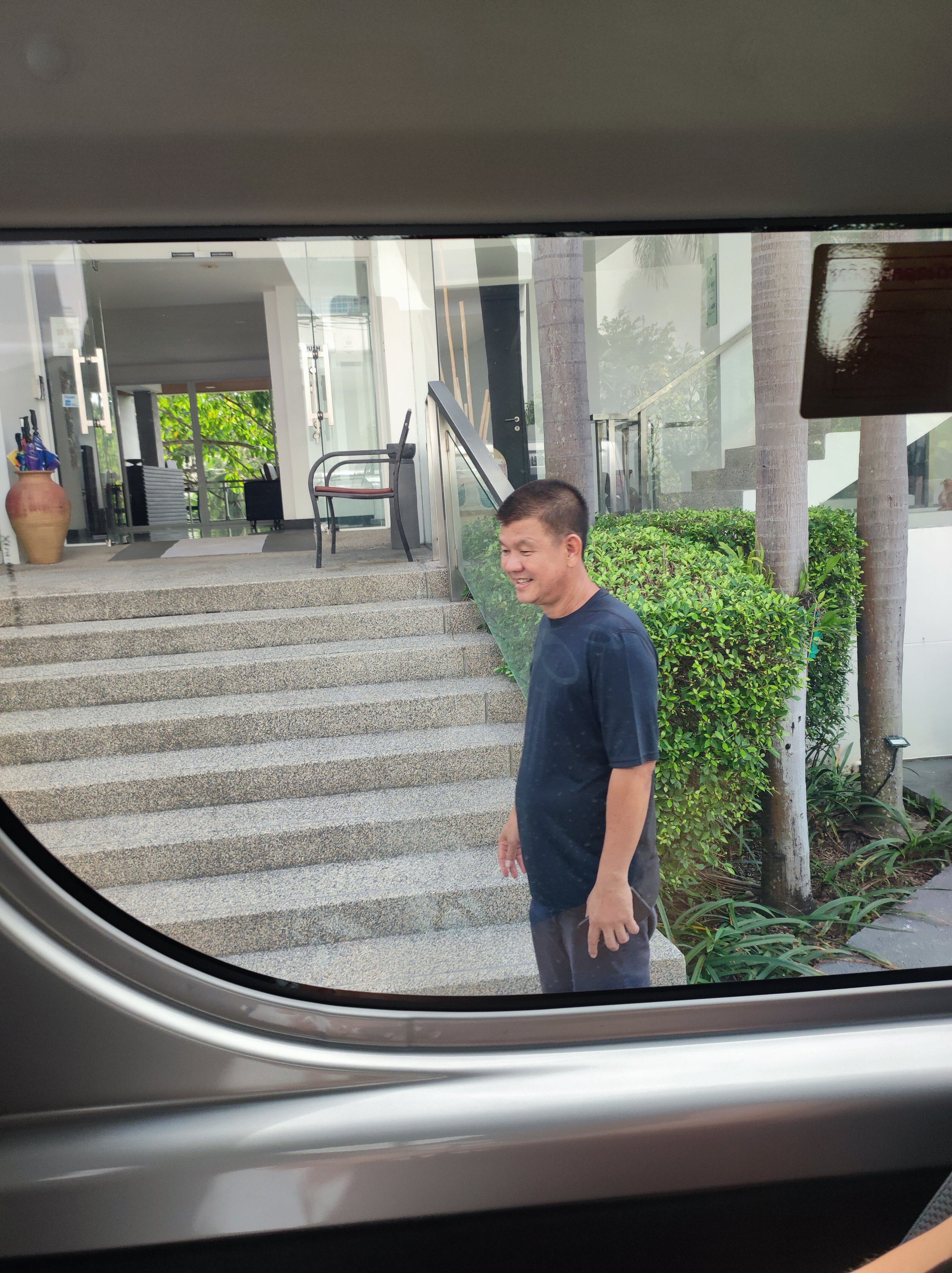 Фото Lae Lay Suites