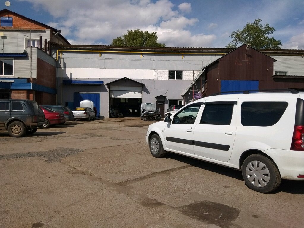 Special equipment and special vehicles Tehtorn, Ufa, photo