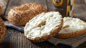 Einstein Bros. Bagels (United States, Clinton, 100 Nelson Drive), coffee shop