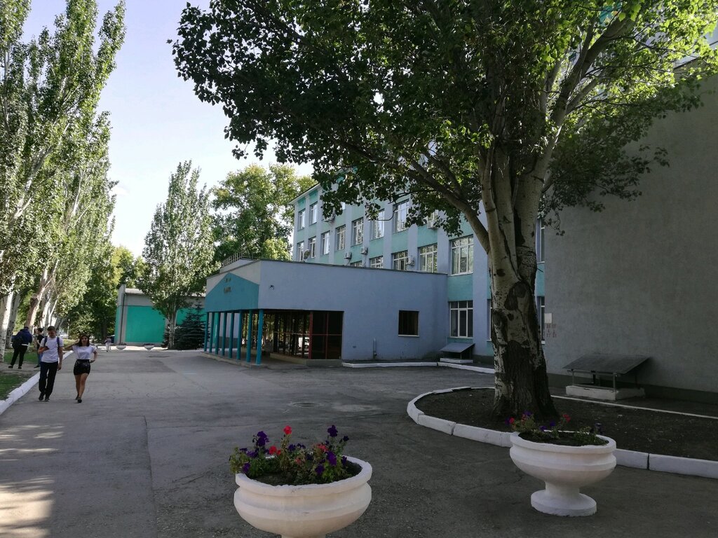 كلية، جامعة Samara State Transport University ، سامارا، صورة
