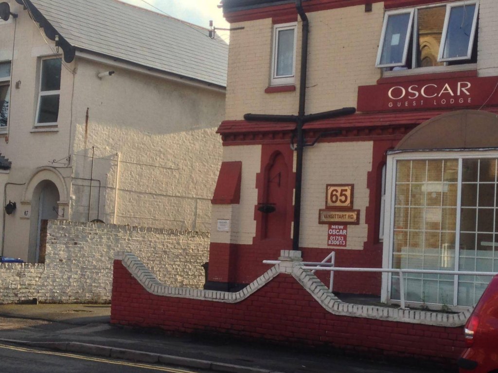 Фото отеля 1