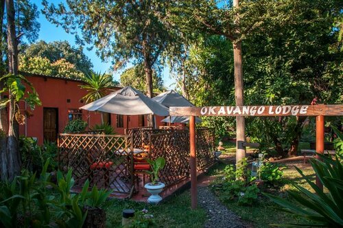 Гостиница Okavango Lodge в Ливингстоне