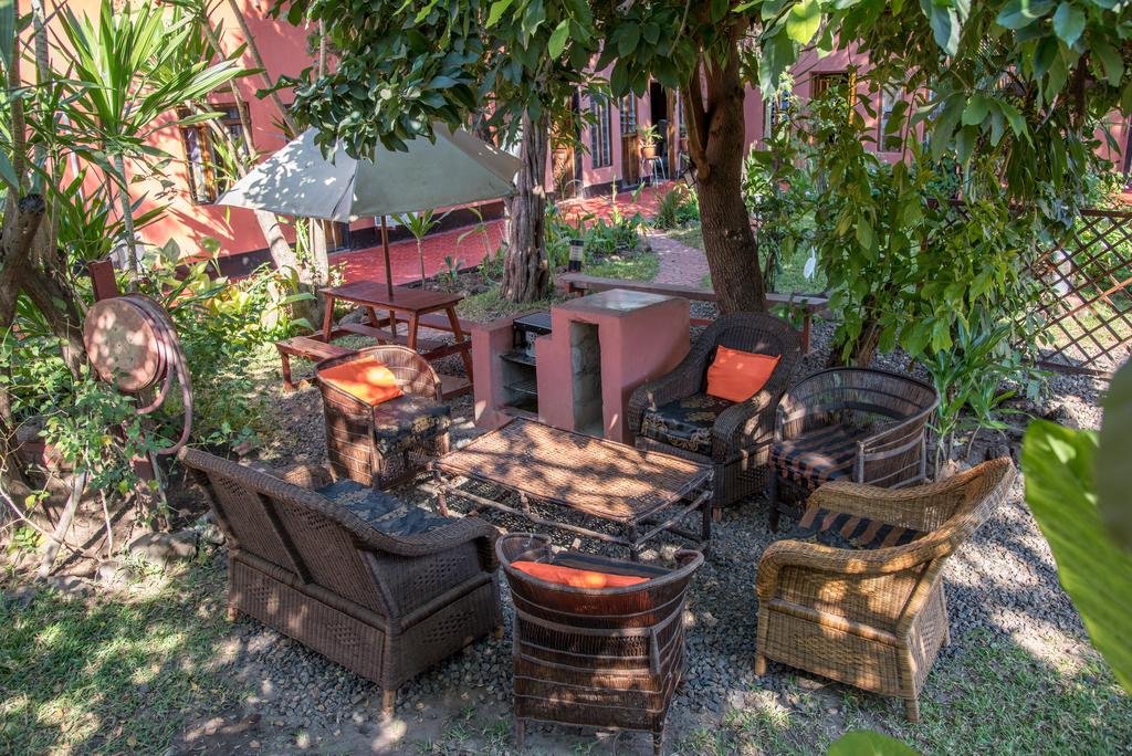 Фото Okavango Lodge