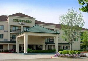 Гостиница Courtyard by Marriott Baton Rouge Siegen Lane