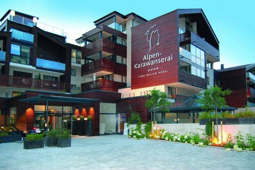 Гостиница Alpen Karawanserai Time Design Hotel в Зальбах-Хинтерглеме