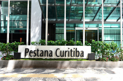 Гостиница Pestana Curitiba в Куритибе