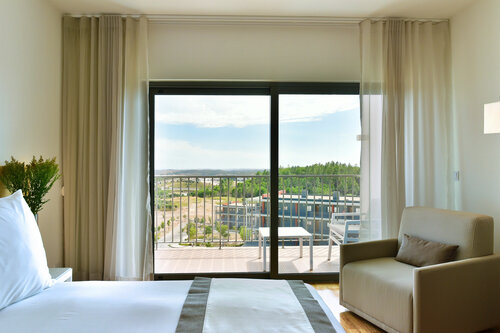 Внешний вид отеля Algarve Race Resort Hotel в Портимане, фото 4