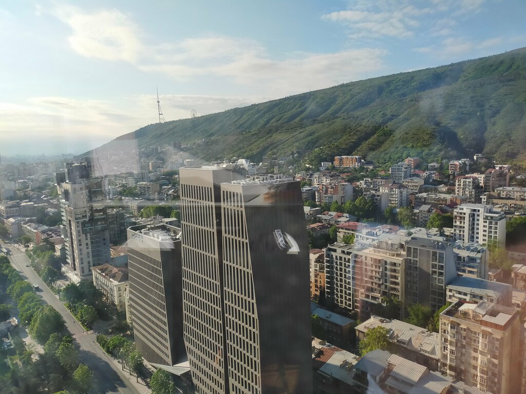 Квартиры в новостройках Axis Towers, Тбилиси, фото