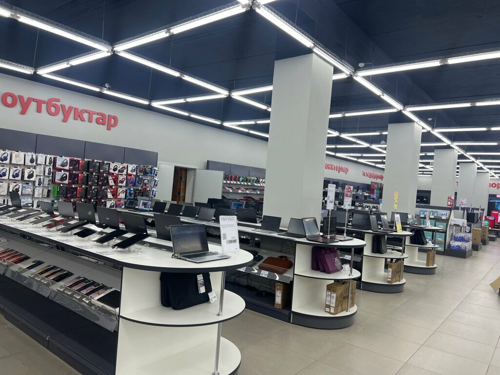 Household appliances store Sulpak, Turkestan, photo