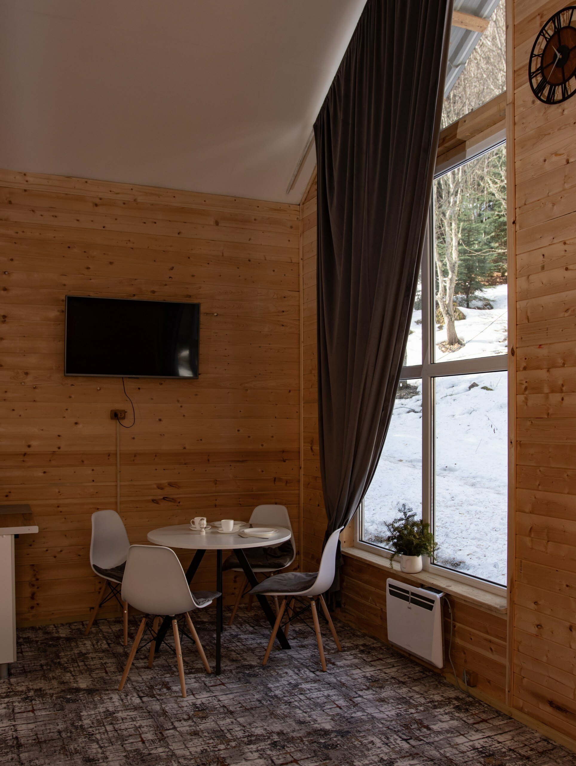 Фото Авалон