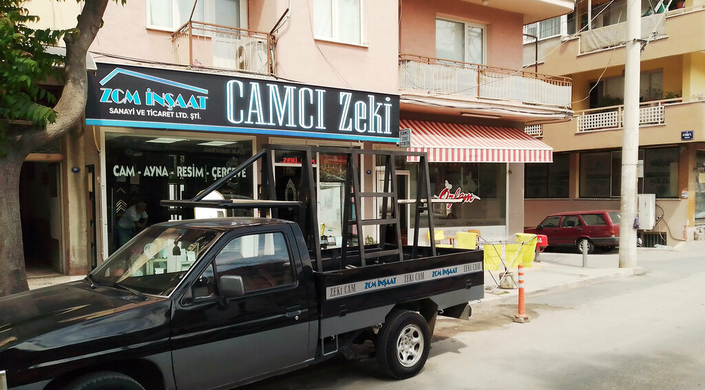 Glass workshop Glassmaker Zeki, Izmir, photo