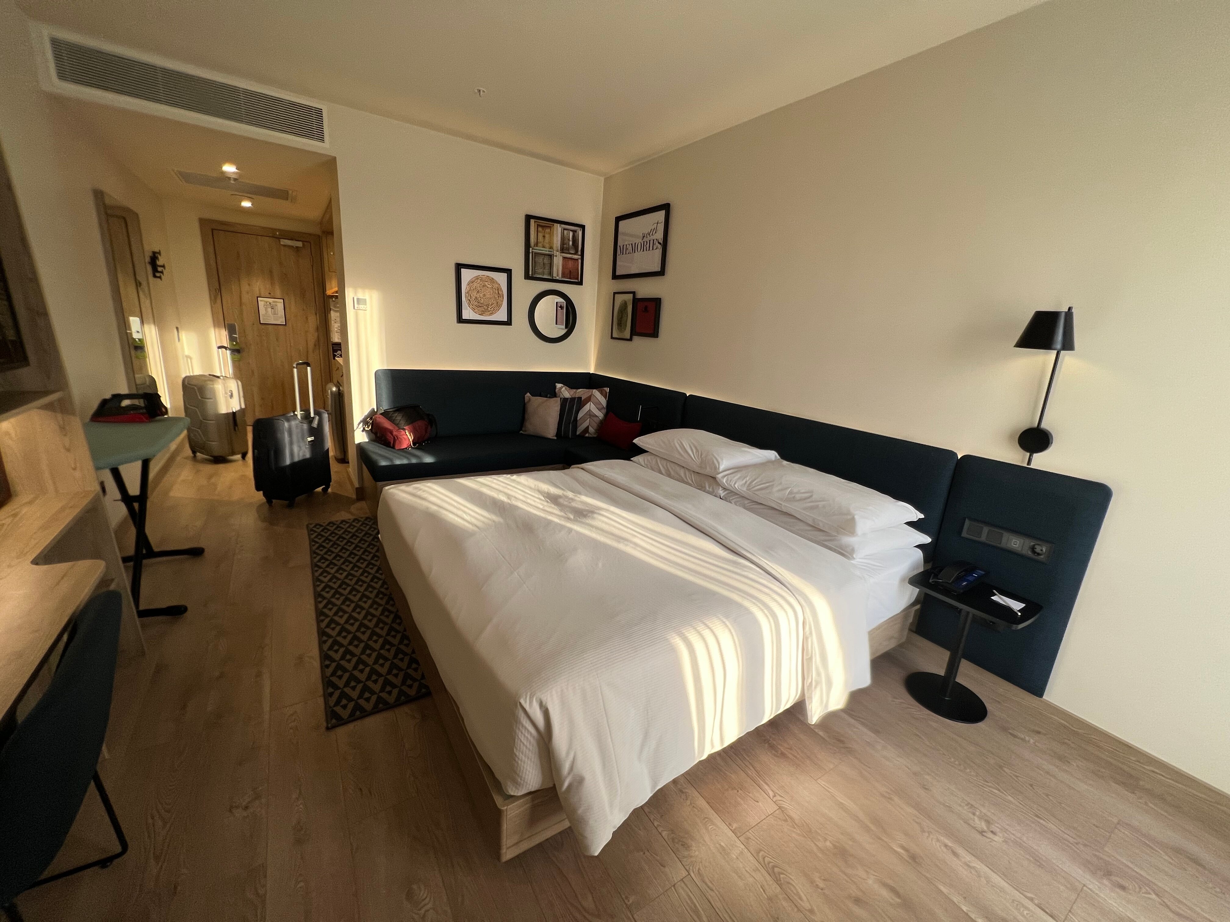 Фото Hampton by Hilton Tashkent