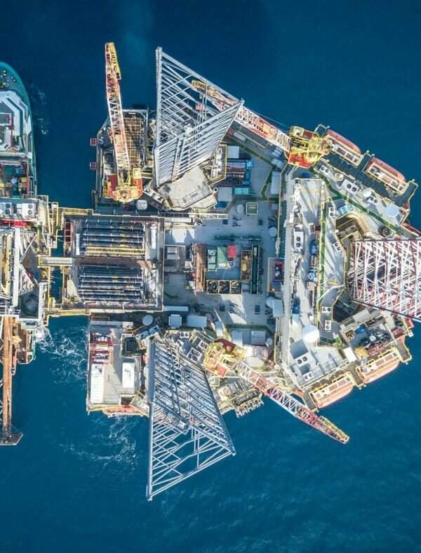 Electrical equipment repairs Emi Everest Metal Industries LLC, Dubai, photo