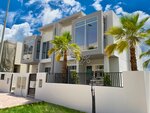100 Percent Property (2, 45 Street, Al Barsha 1, Al Barsha, Hadaeq Mohammed Bin Rashid, Dubai), real estate agency
