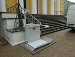 Технодом (Gur'yevskaya Street, 38) ، أدوات المساعدة على الحركة