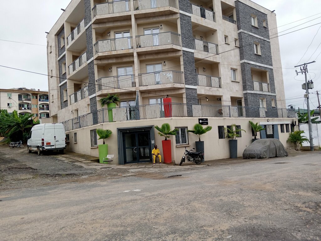 Real estate agency Villa Centurion, Douala, photo
