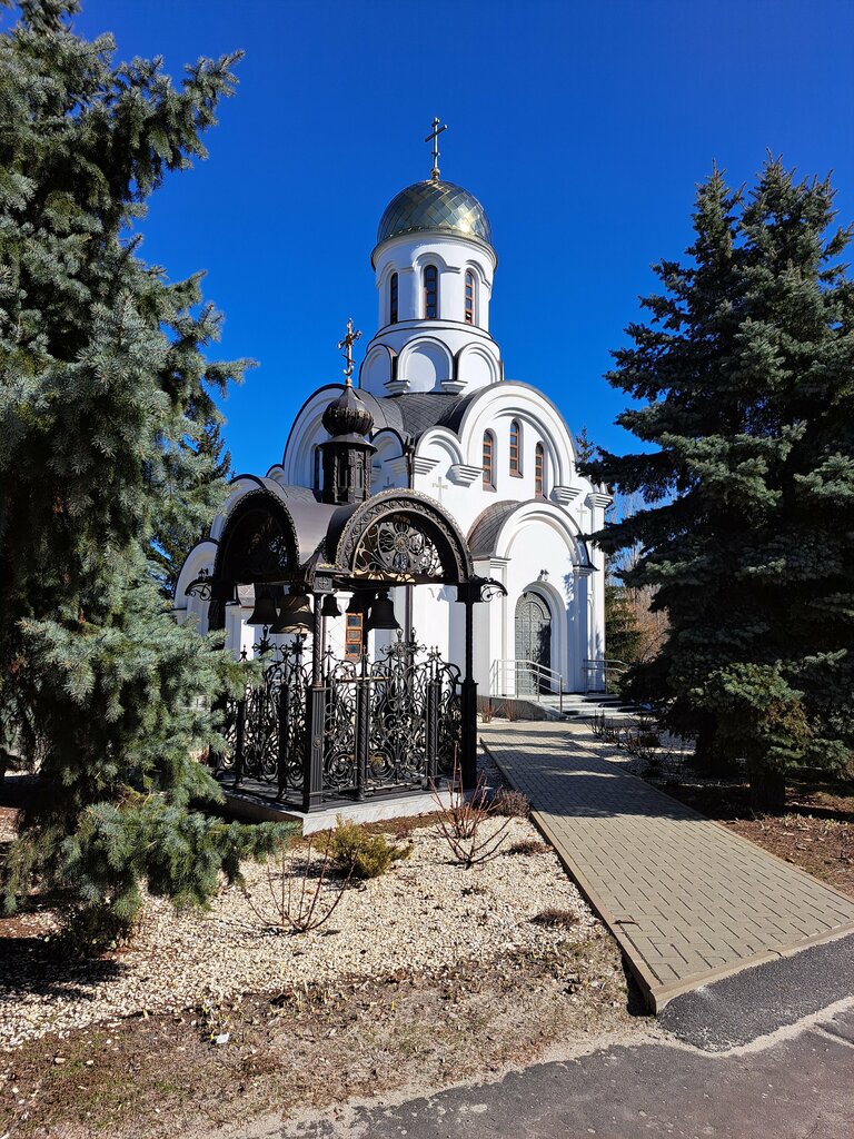 Православный храм Больничный храм святителя Луки исповедника, Курчатов, фото