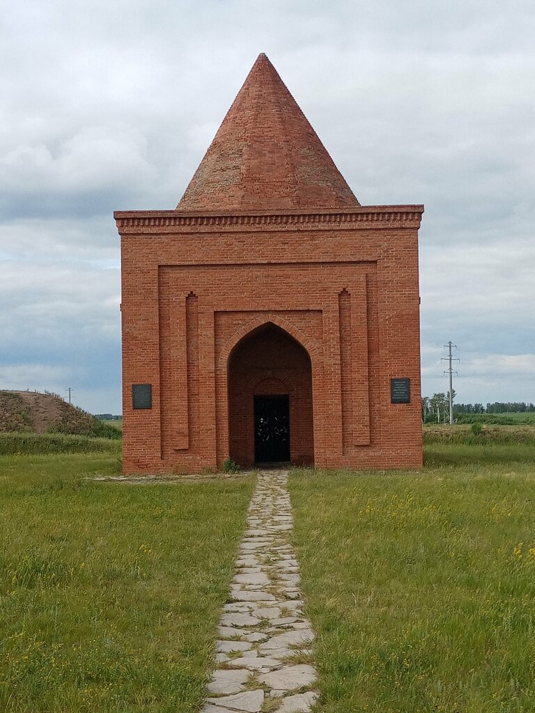 Көрікті жер Мавзолей Кесене, Челябинск облысы, фото