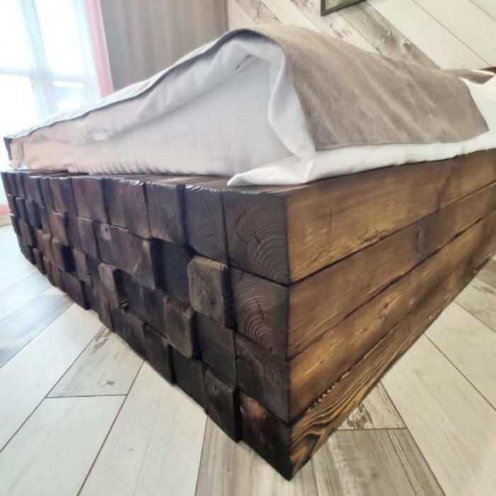 Фото Banksy House