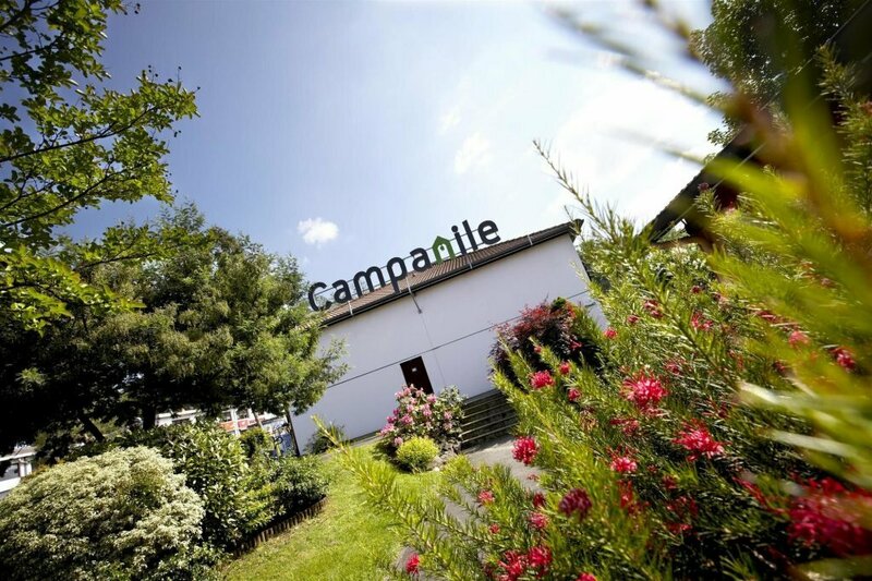 Гостиница Campanile Dax