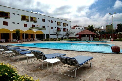 Гостиница DM hoteles Tacna в Такне