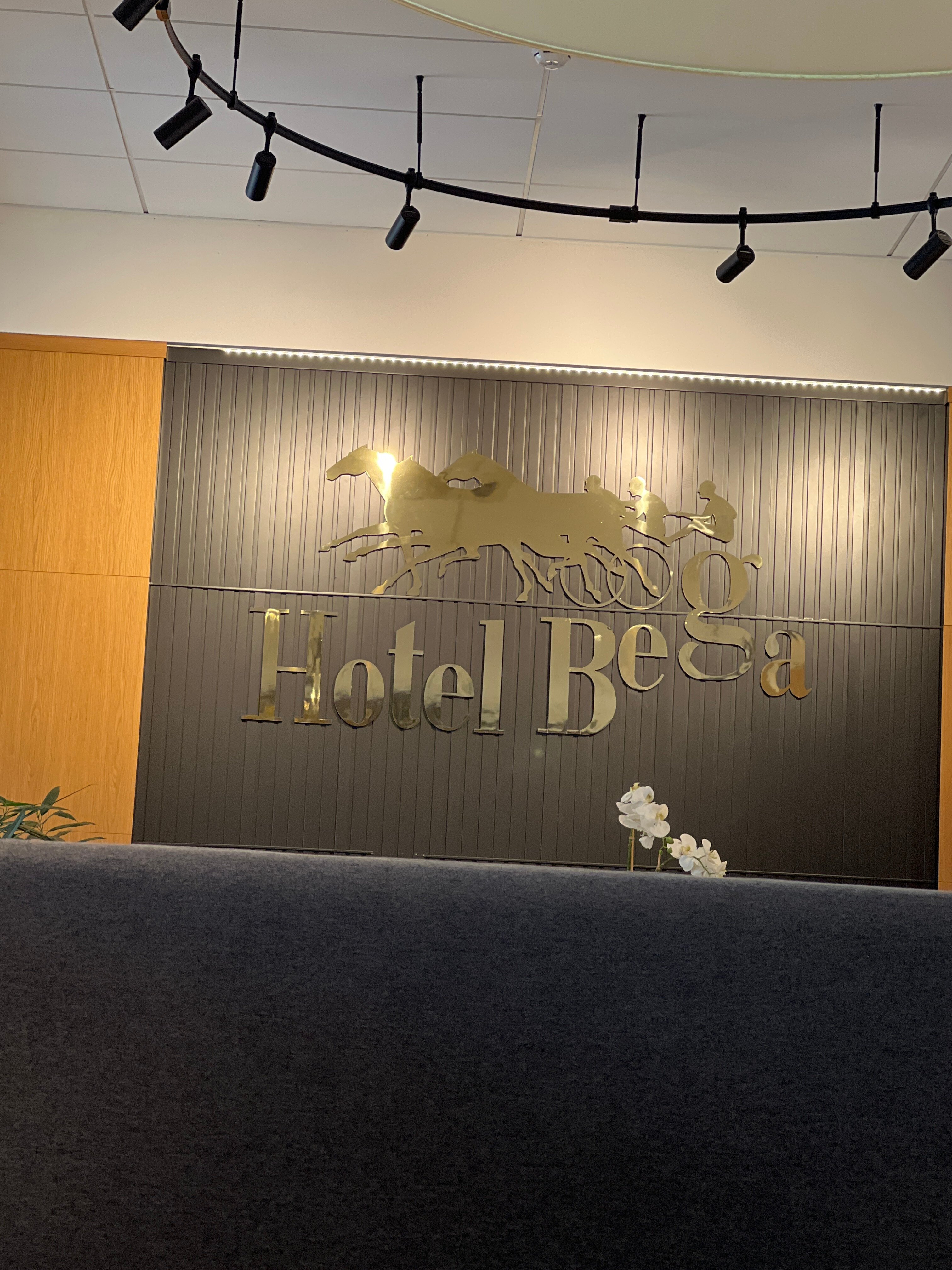 Фото Отель Бега